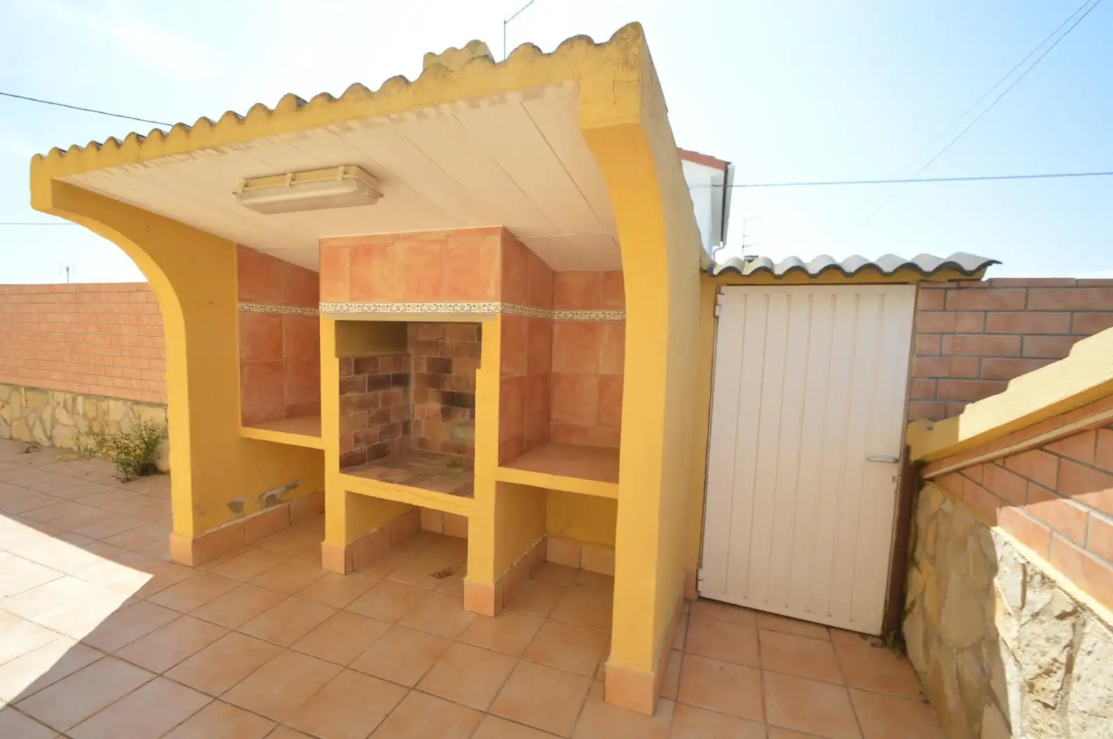 Terrassa de Casa o xalet en venda en Vinaròs amb Aire condicionat, Calefacció i Jardí privat
