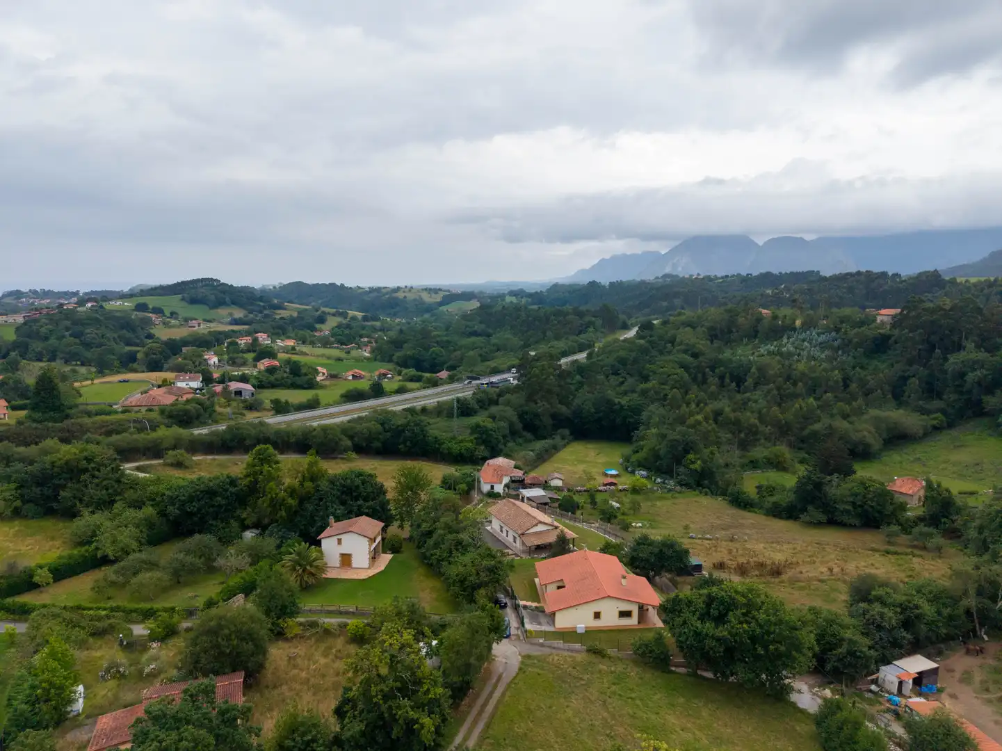 Casa o xalet en venda en Ribadesella amb Calefacció, Jardí privat i Terrassa