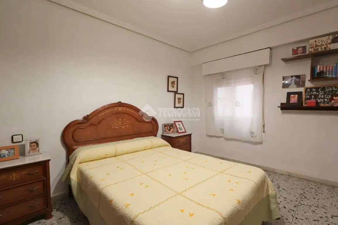 Dormitori de Pis en venda en Sagunto / Sagunt amb Balcó