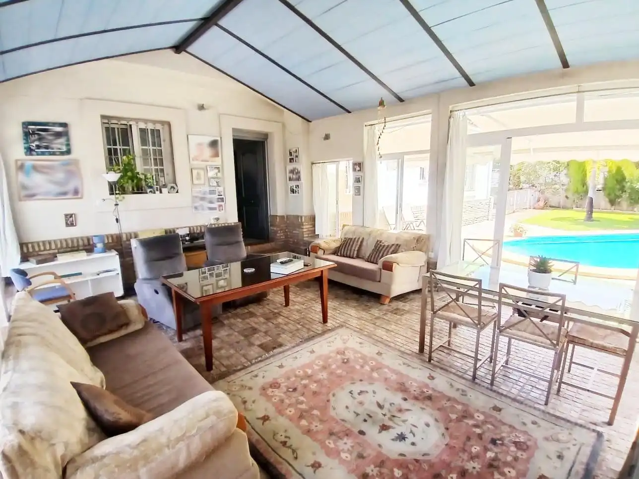 Wohnzimmer von Haus oder Chalet zum Verkauf in Aljaraque mit Heizung, Privatgarten und Schwimmbad