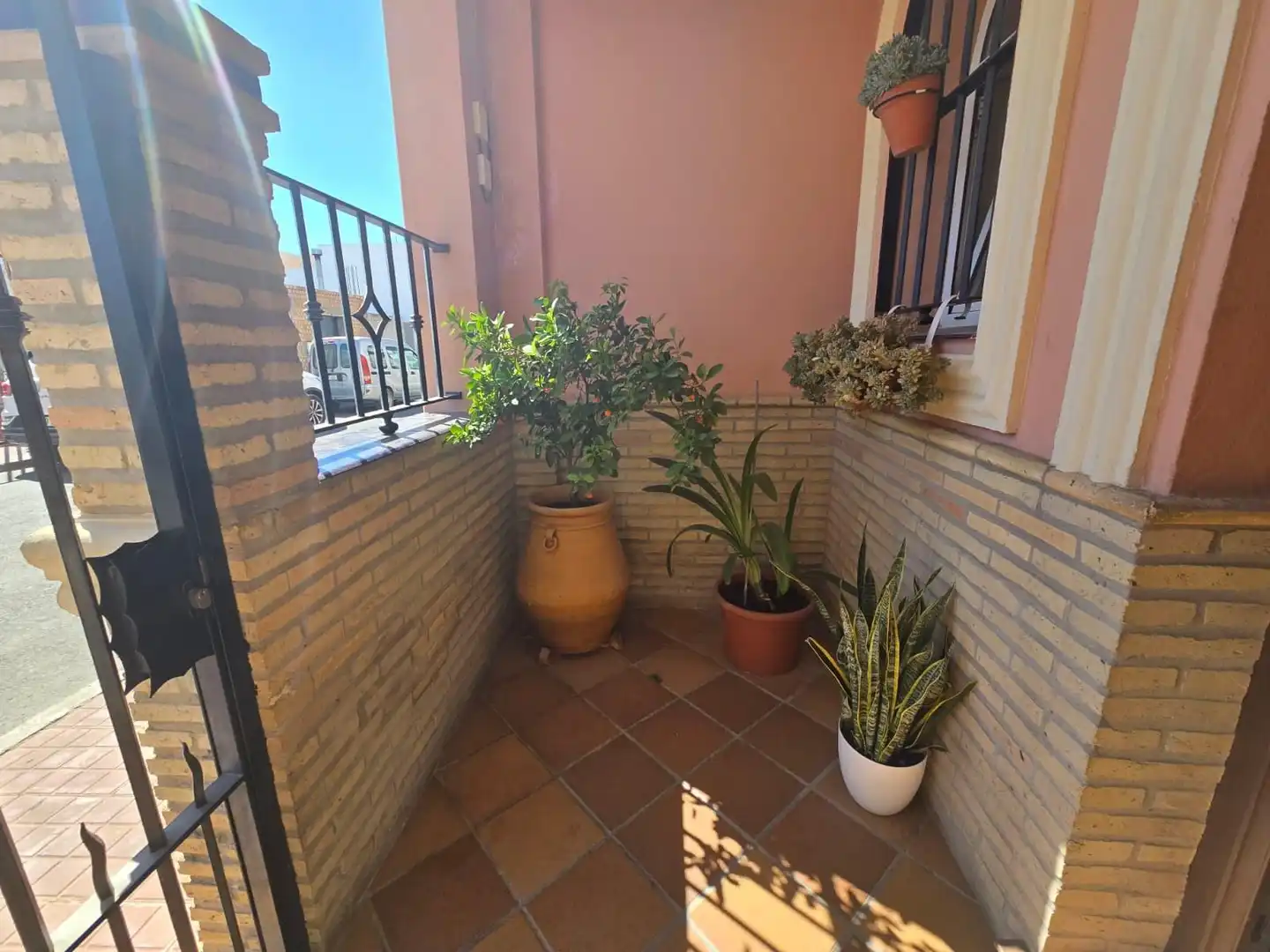 Casa con terraza en venta en Gines, imagen 5