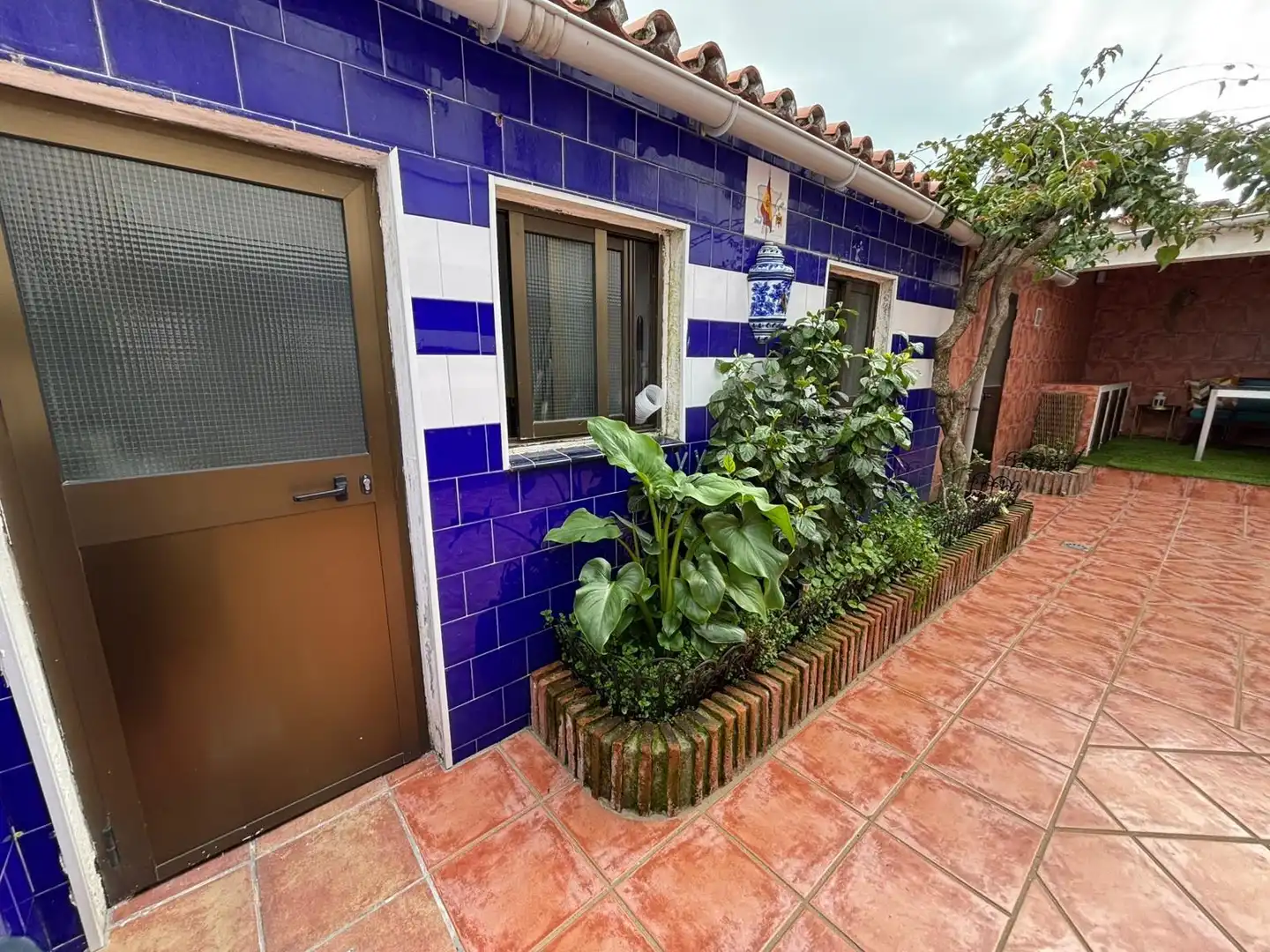Exterior view of Detached homes for sale in Los Barrios  with Community pool