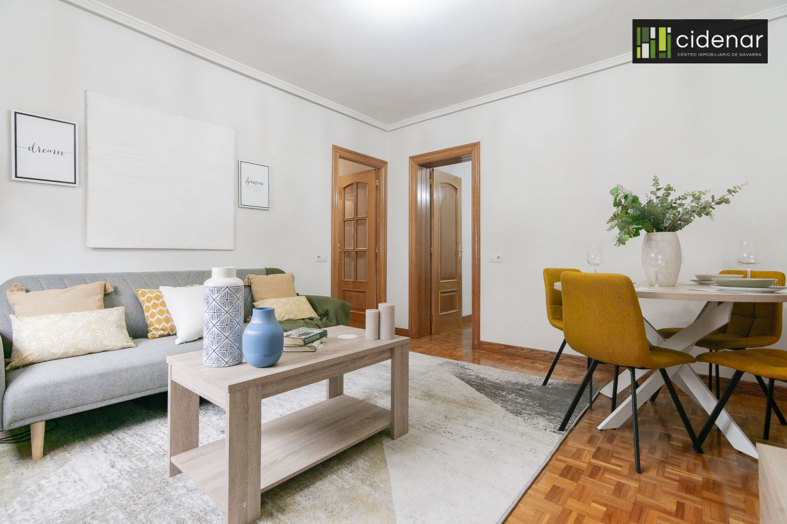 Living room of Flat for sale in  Pamplona / Iruña  with Heating, Parquet flooring and Storage room