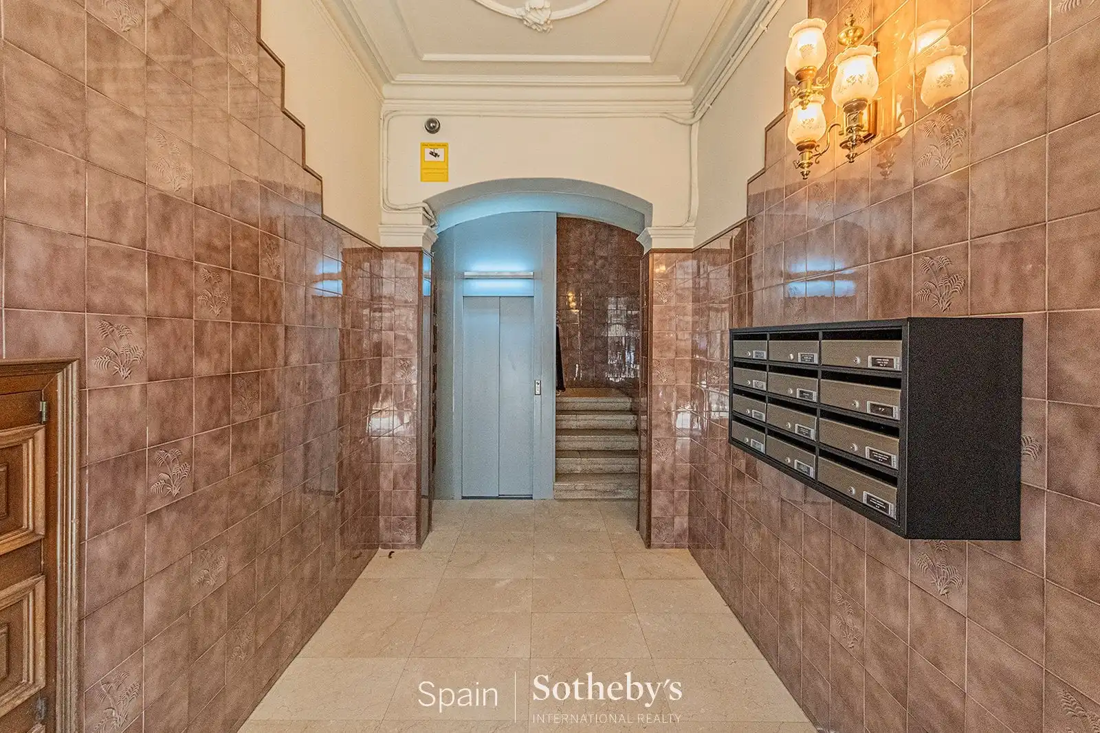 Apartamento en venta en Barcelona con Aire acondicionado y Calefacción