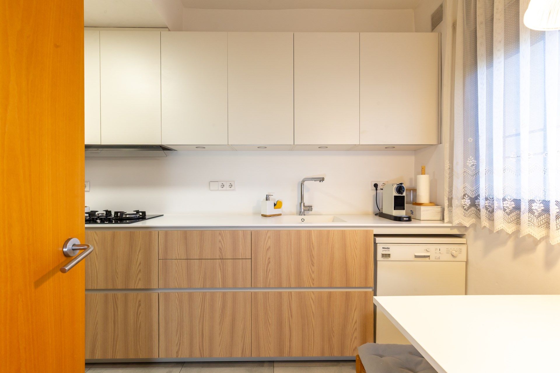 Kitchen of Single-family semi-detached for sale in Sant Cugat del Vallès  with Air Conditioner, Heating and Terrace