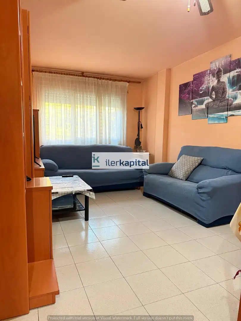 Sala d'estar de Pis en venda en Lleida amb Aire condicionat, Calefacció i Moblat