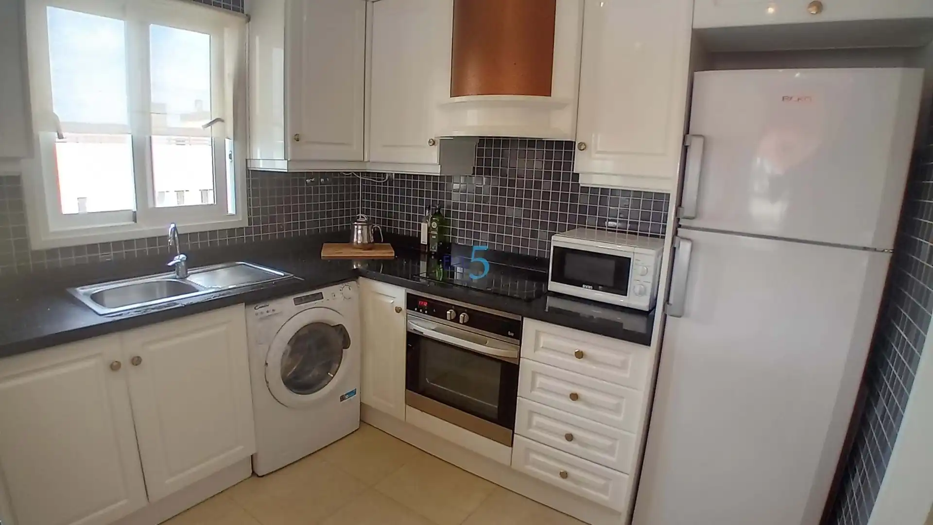 Flat with terrace for sale in Orihuela Costa, imagen 3