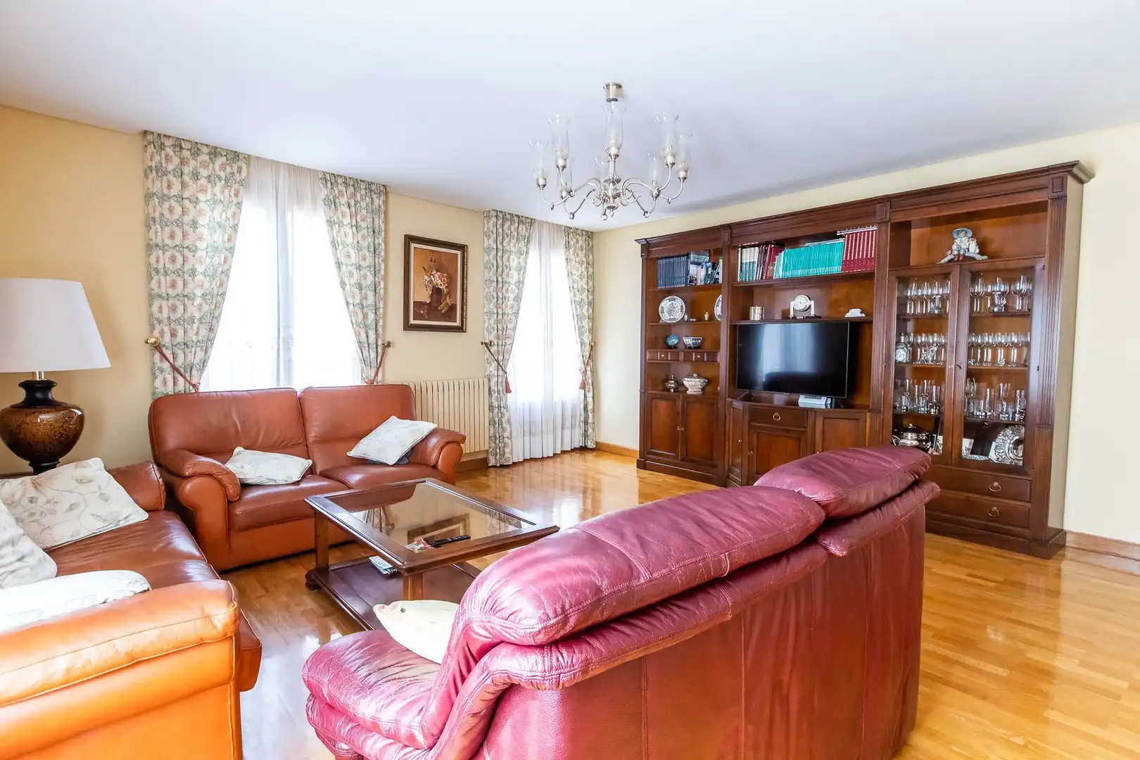 Sala de estar de Casa o chalet en venta en Puente la Reina / Gares con Calefacción, Jardín privado y Trastero