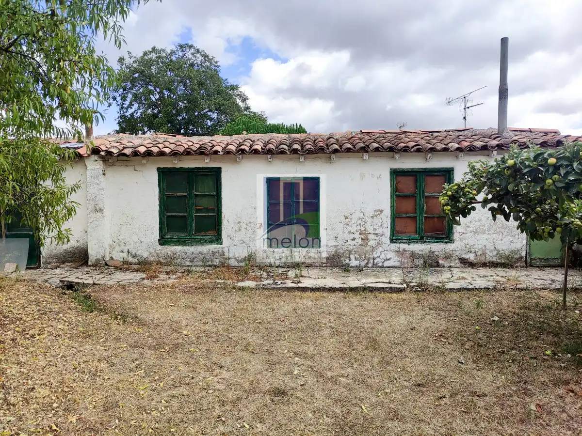 Vista exterior de Casa o xalet en venda en Burgos