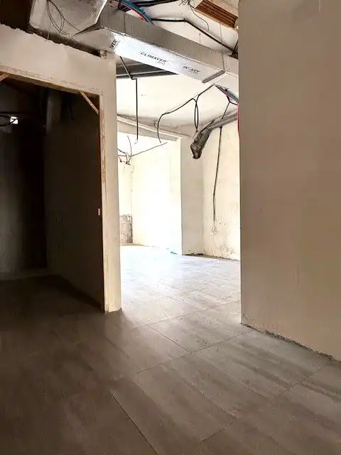 Oficina en venta en Sant Boi de Llobregat con Calefacción y Terraza