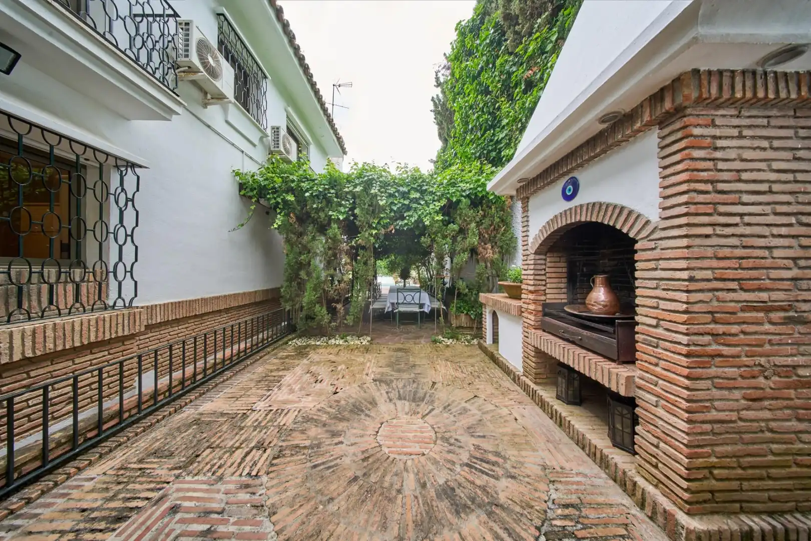 Jardín de Casa o chalet en venta en Marbella con Aire acondicionado, Calefacción y Jardín privado