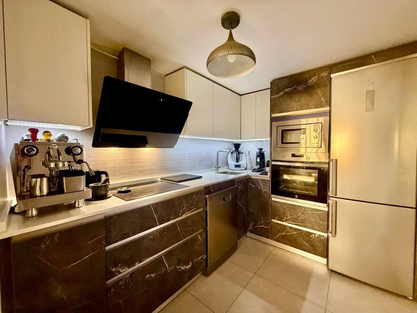 Apartment with pool for sale in Riviera del Sol, imagen 3