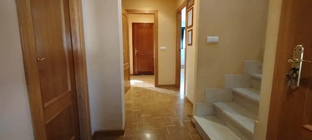 Casa adosada en venda en Doñinos de Salamanca amb Calefacció, Jardí privat i Moblat