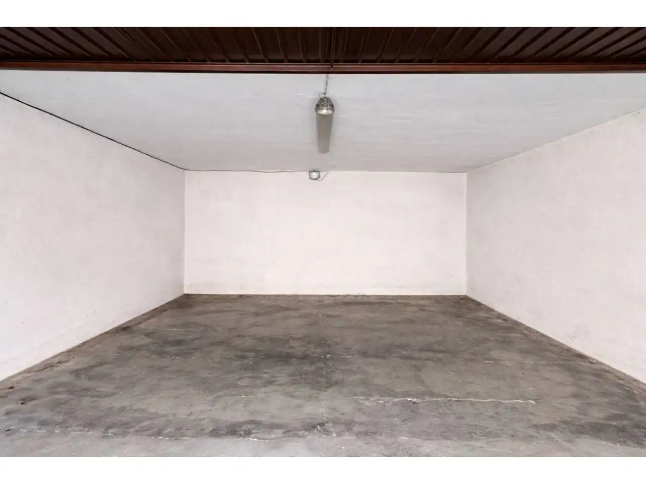 Parking de Casa adosada en venta en Caldes de Montbui con Aire acondicionado, Calefacción y Terraza