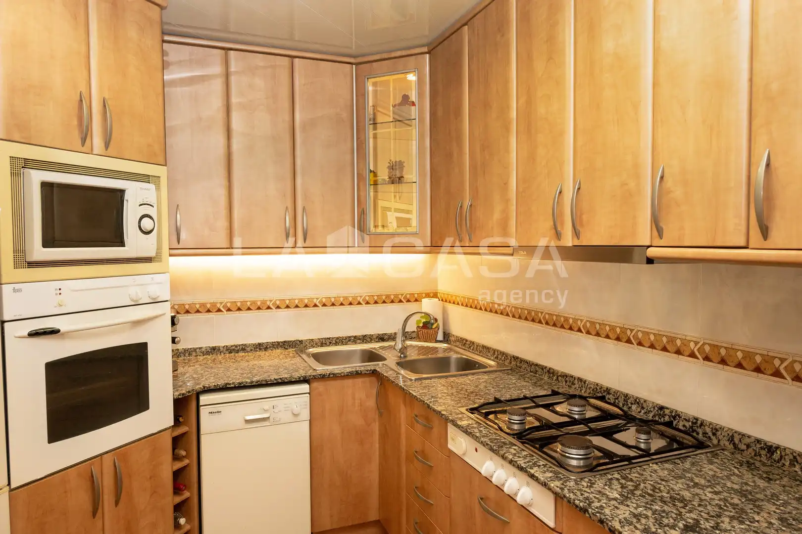 Piso con terraza en venta en Carrer de Mallorca, imagen 31