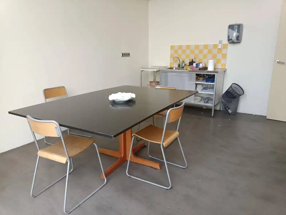 Esszimmer von Fabrikhallen zur Miete in Barberà del Vallès