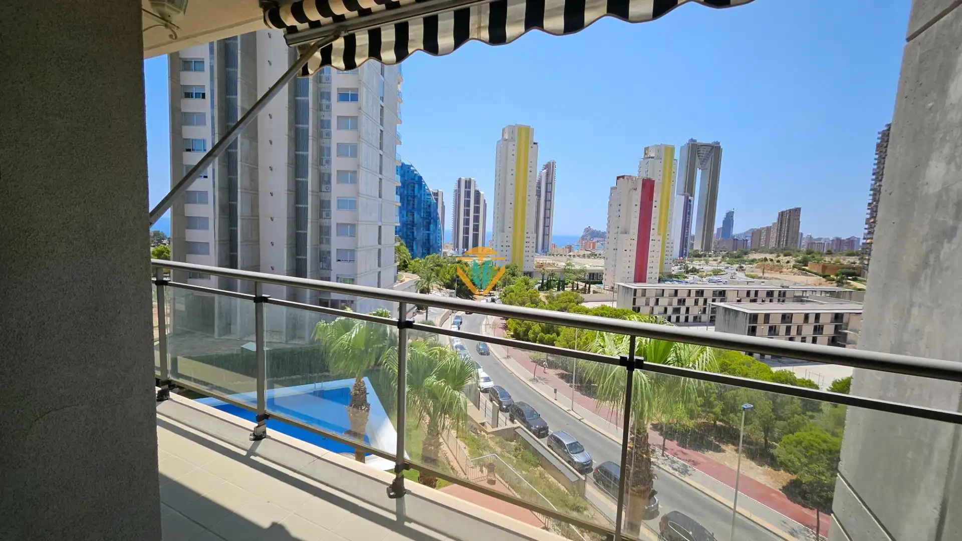 Apartamento con terraza en venta en Via Parque, imagen 2