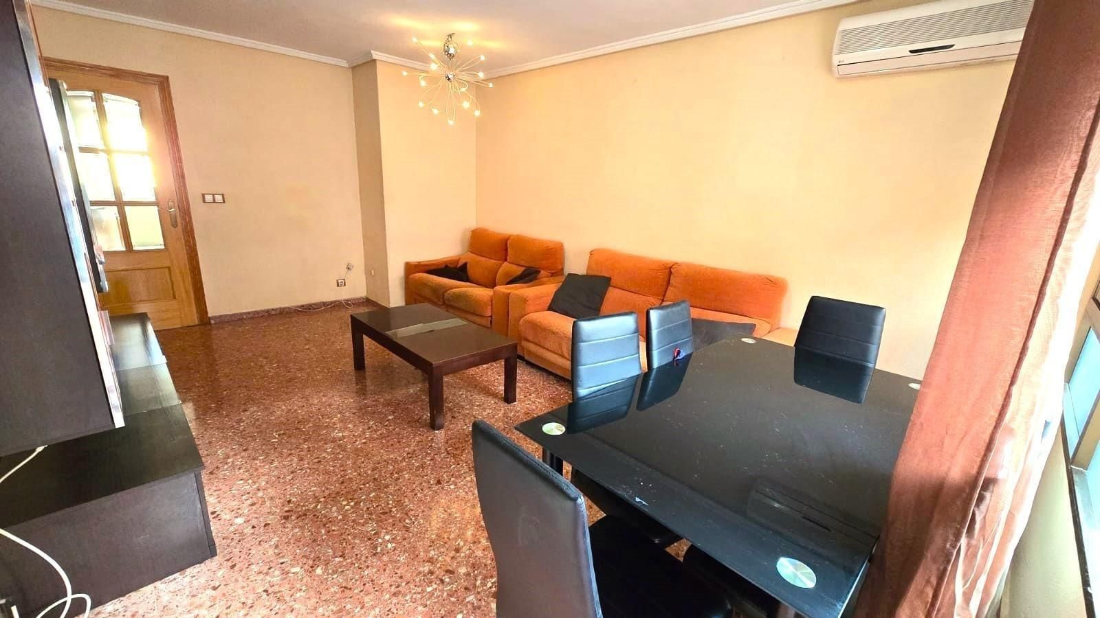 Sala d'estar de Pis en venda en Alicante / Alacant amb Aire condicionat i Balcó