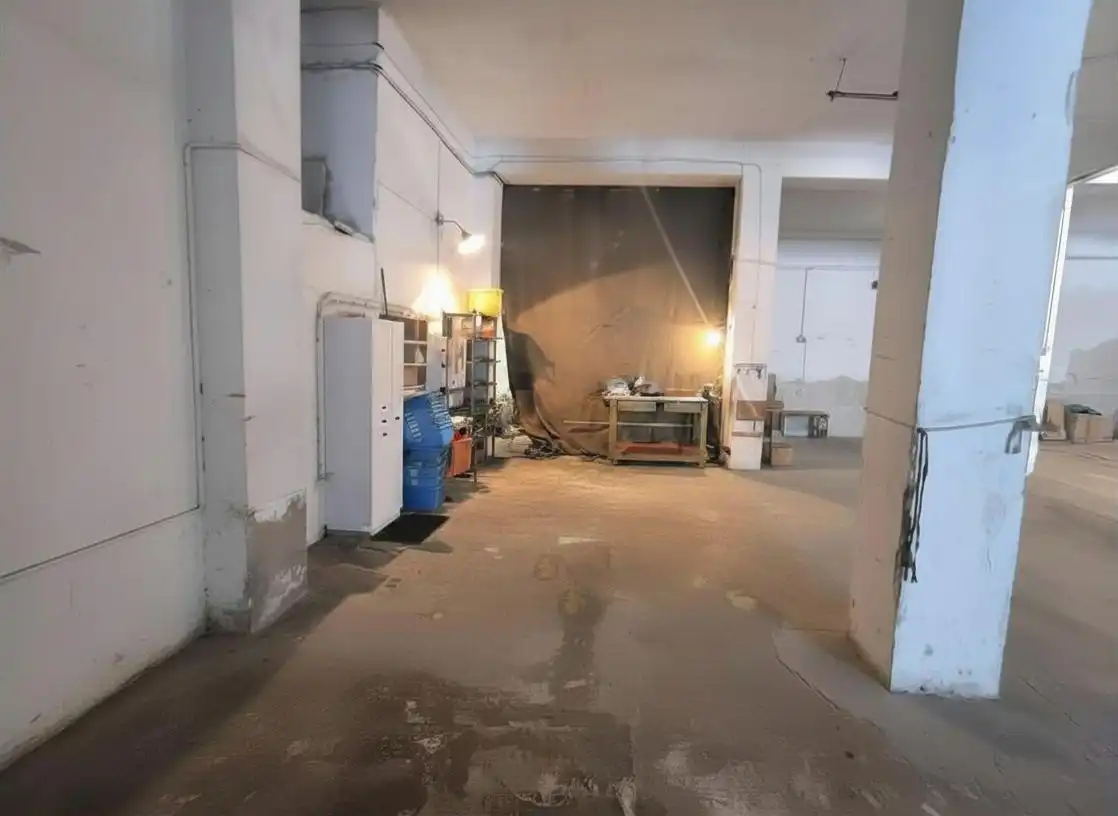 Local comercial en venta en Calle MADRID, imagen 8