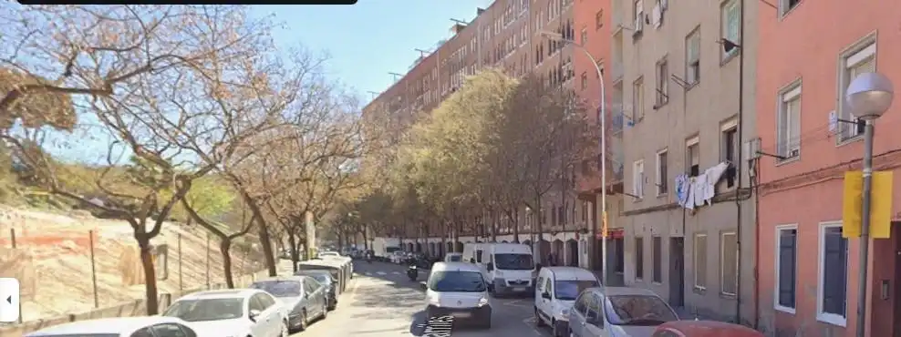 Pis amb terrassa en venda a FERROCARRILS CATALANS