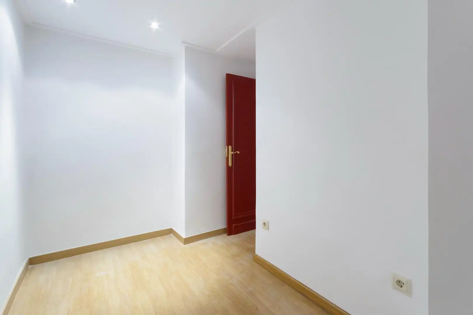 Piso en venta en Gandia con Aire acondicionado, Calefacción y Parquet