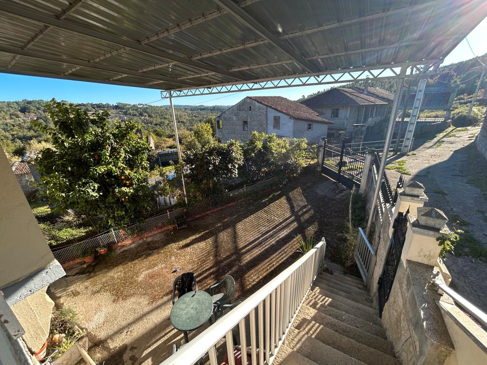 Vista exterior de Casa o xalet en venda en Maside amb Calefacció, Jardí privat i Terrassa