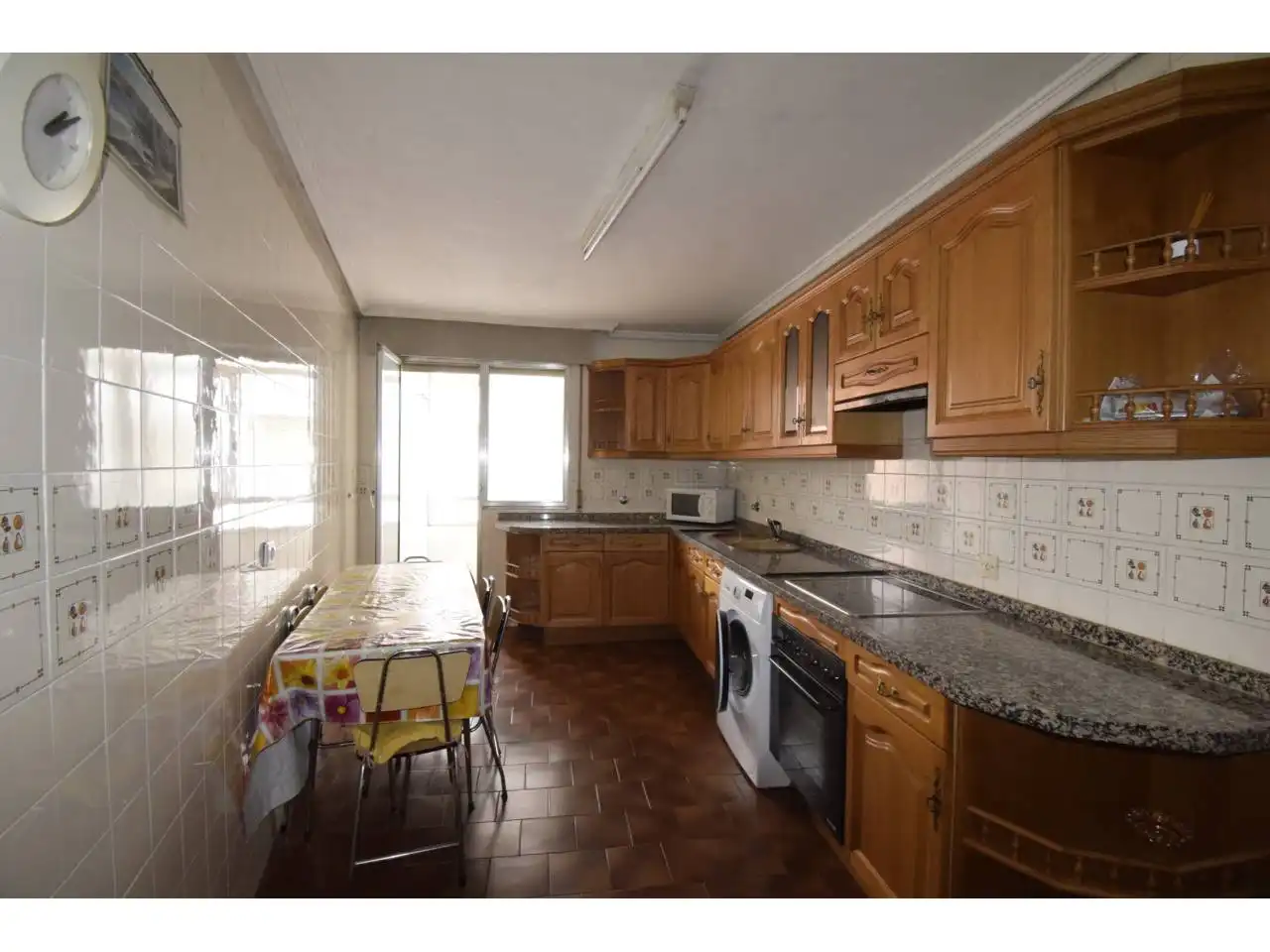 Cocina de Piso de alquiler en León Capital  con Calefacción, Terraza y Trastero