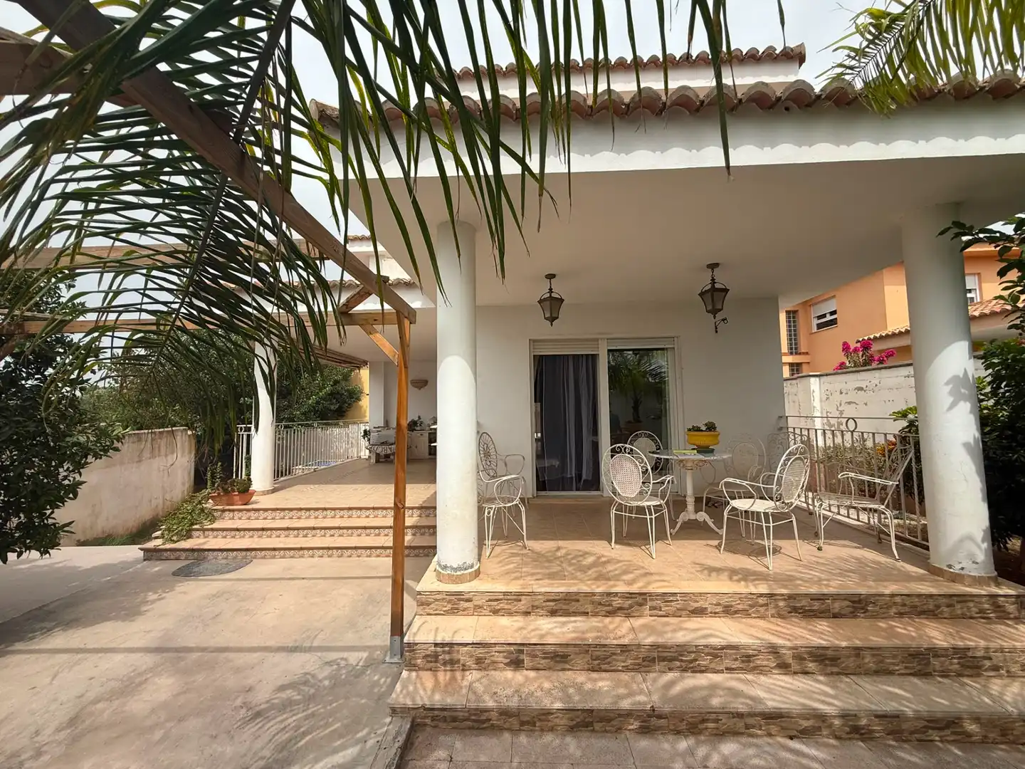 Terrassa de Casa o xalet en venda en La Pobla de Vallbona amb Aire condicionat, Calefacció i Jardí privat
