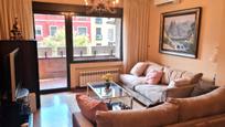 Living room of Flat to rent in  Madrid Capital  with Air Conditioner, Terrace and Balcony