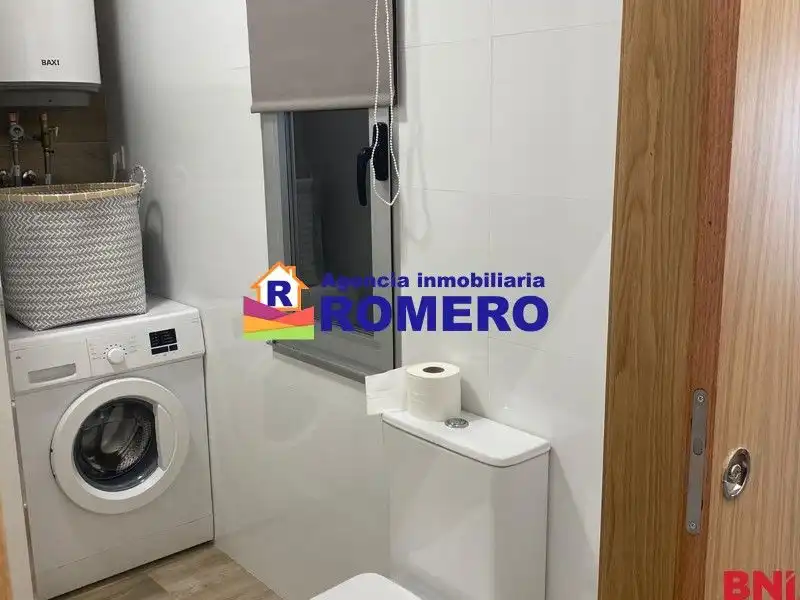 Badezimmer von Wohnung zur Miete in Porto do Son mit Möbliert