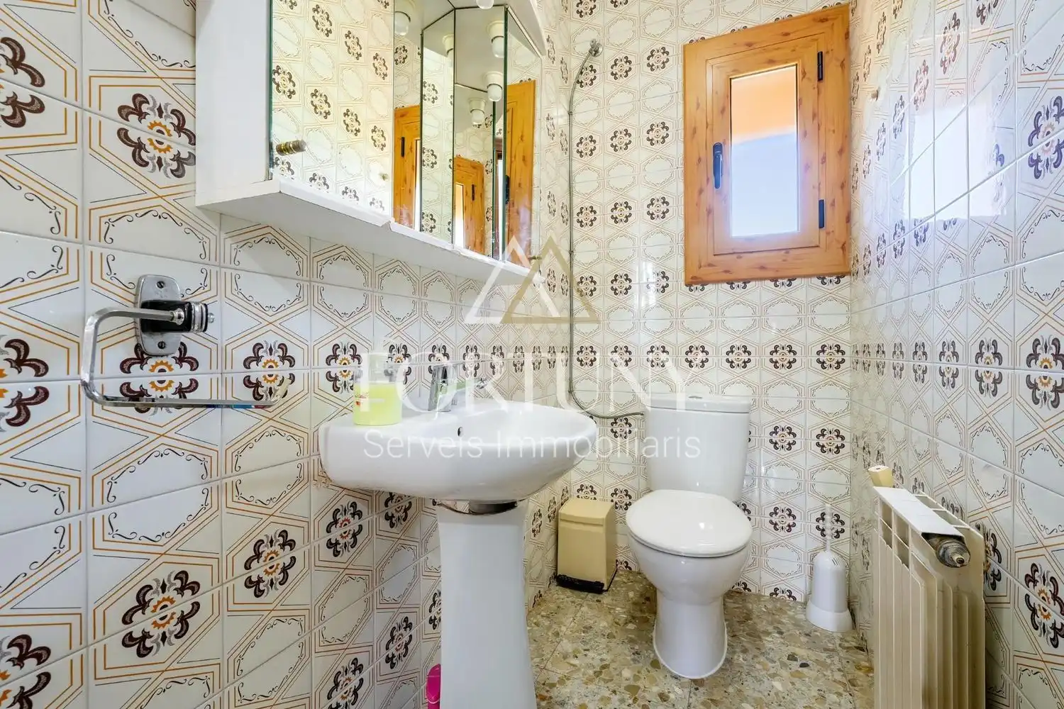 Baño de Casa o chalet en venta en L'Espluga de Francolí con Piscina
