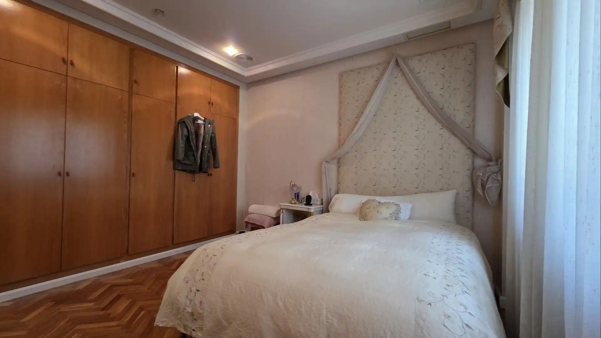 Bedroom of Houses for sale in Elche / Elx  with Air Conditioner, Private garden and Parquet flooring