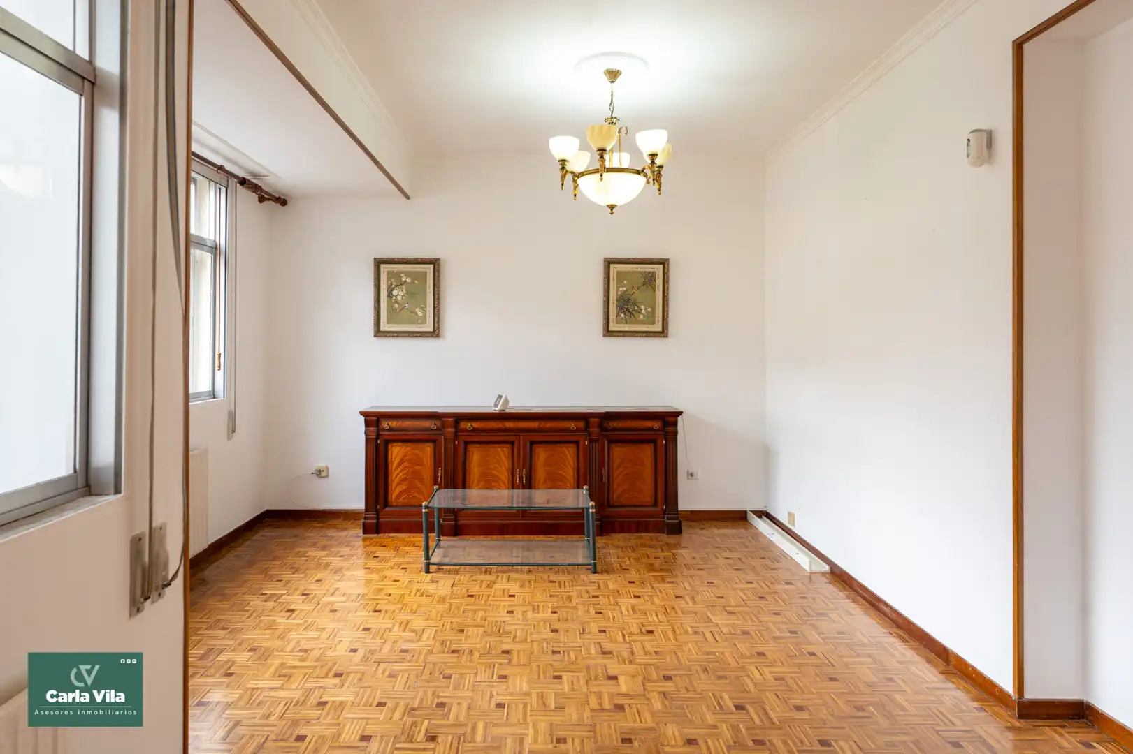 Sala de estar de Piso en venta en Lugo con Calefacción, Parquet y Trastero