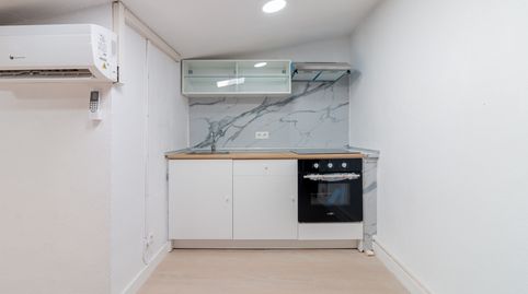 Foto 2 de Piso en venta en Calle de María Martínez, Puerta Bonita, Madrid Capital