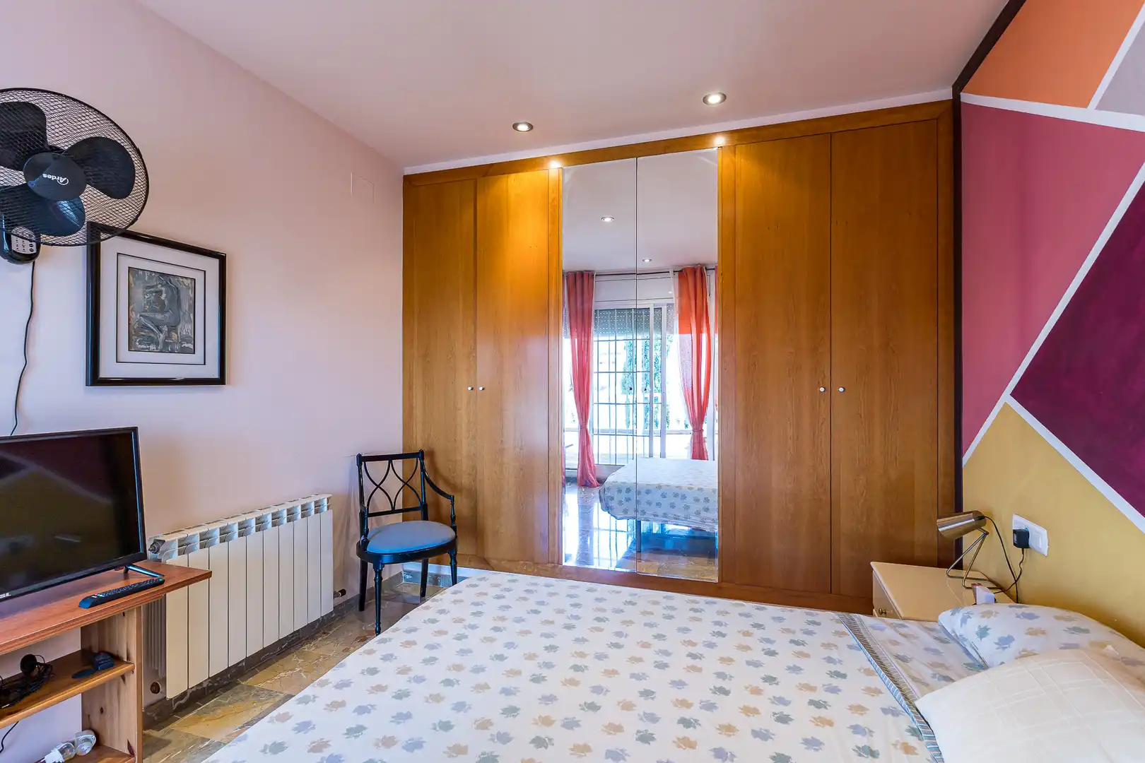 Habitación de Casa o chalet en venta en Cubelles con Aire acondicionado, Calefacción y Jardín privado