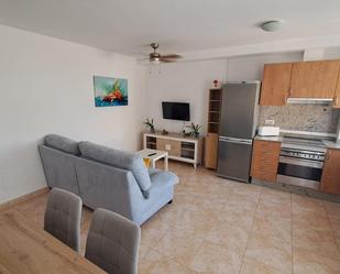 Sala d'estar de Apartament en venda en Águilas amb Aire condicionat, Terrassa i Balcó