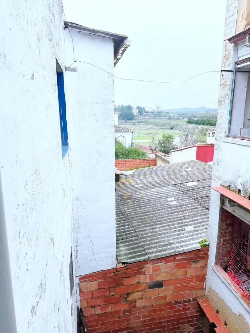 Vista exterior de Piso en venta en Benicolet con Amueblado y Balcón