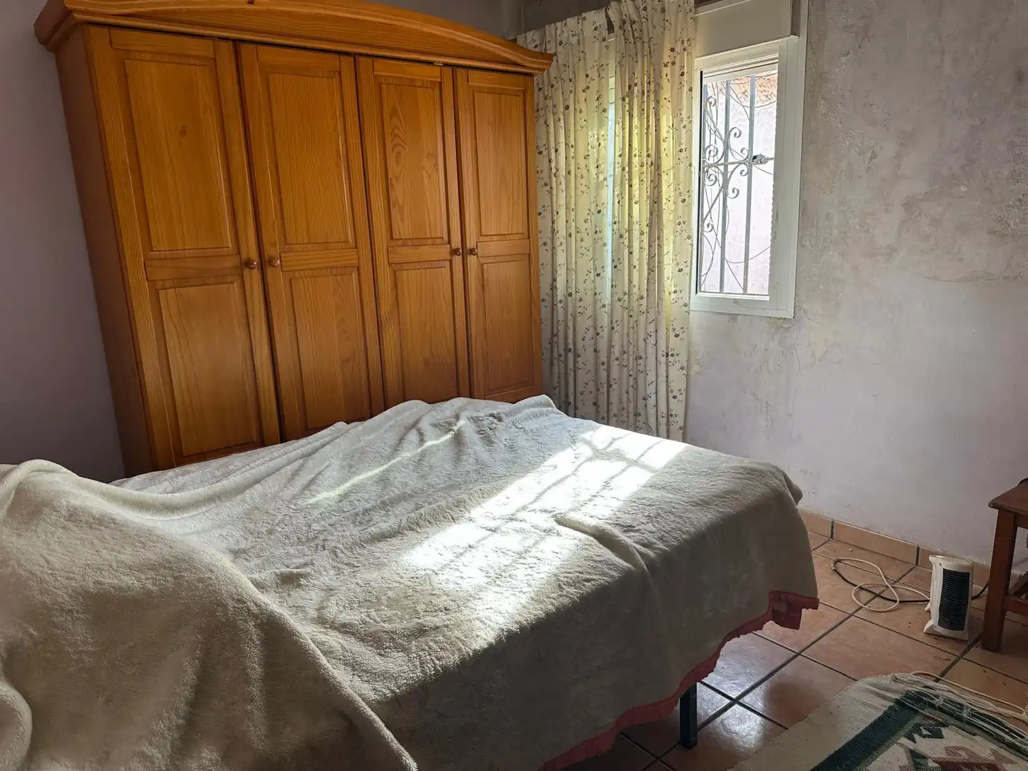 Bedroom of Houses for sale in Sevilla  with Air Conditioner