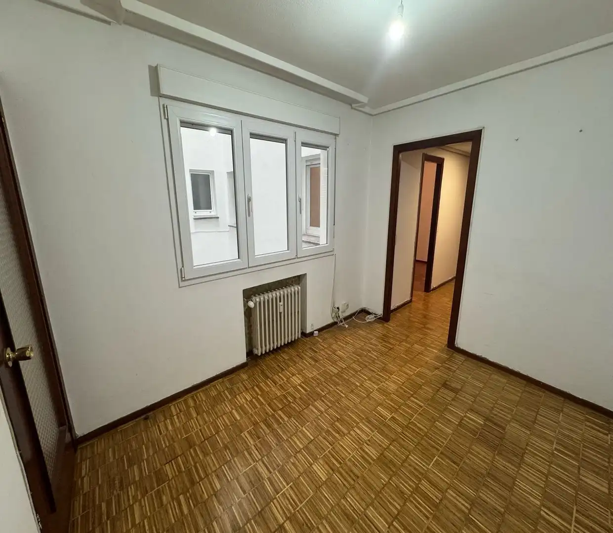 Habitación de Piso en venta en Gijón  con Calefacción y Parquet