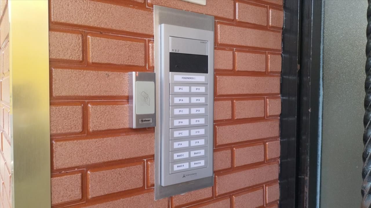 Flat for sale in  Sevilla Capital