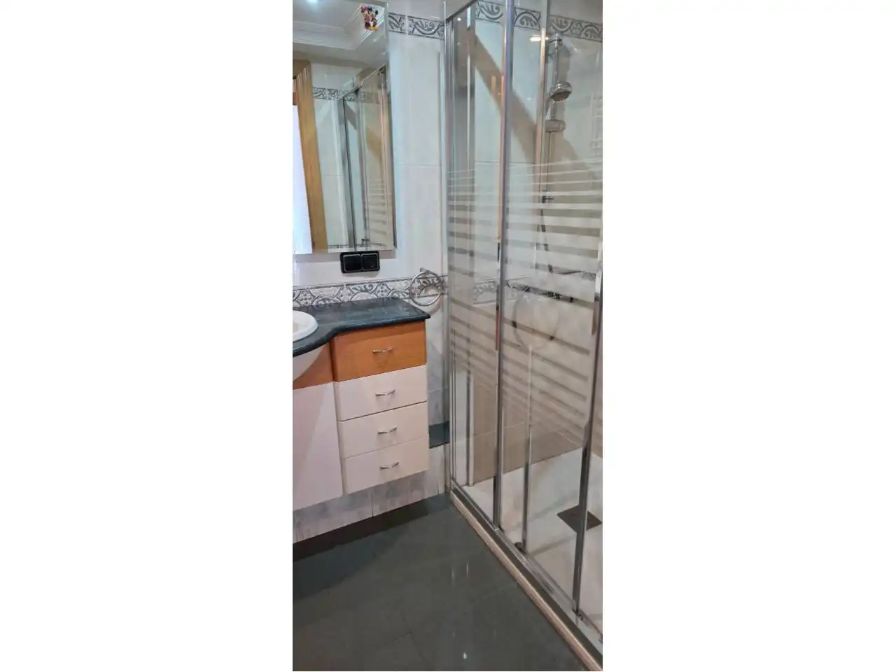 Baño de Piso en venta en Granollers con Calefacción, Terraza y Amueblado