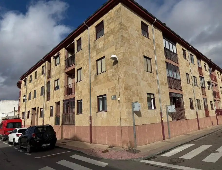Exterior view of Flat for sale in Villamayor