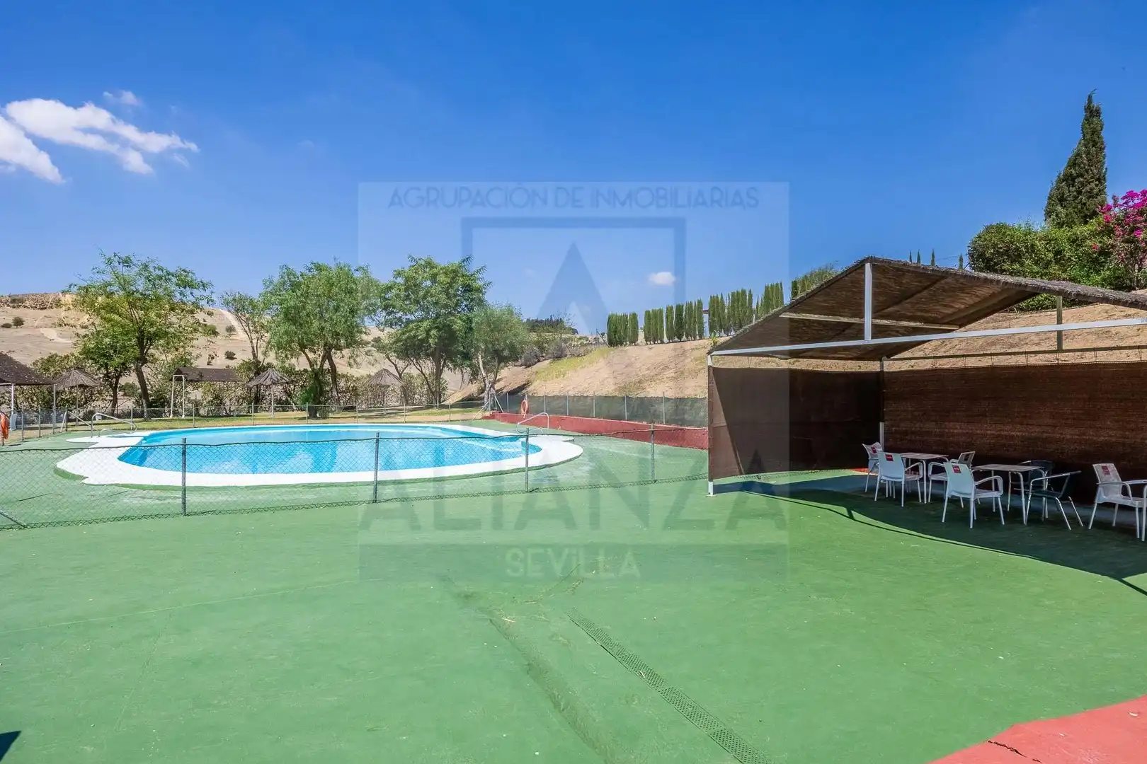 Piscina de Piso en venta en Camas con Aire acondicionado y Terraza