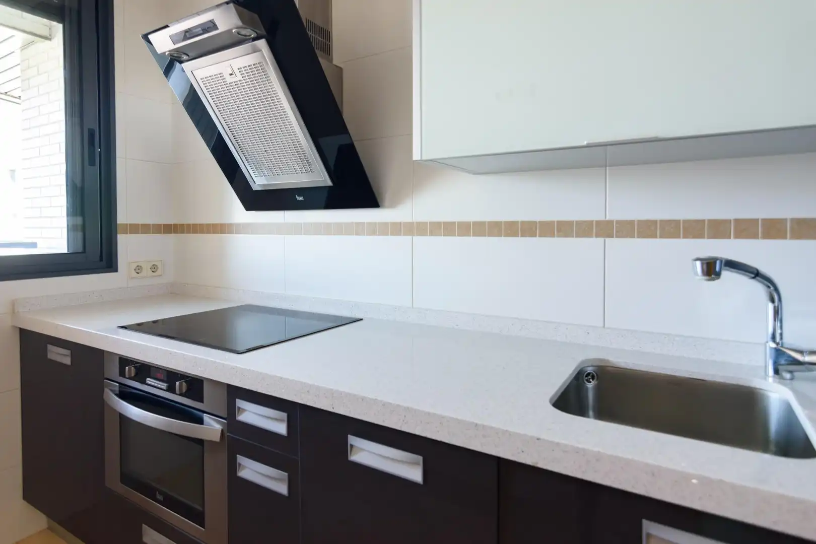 Cocina de Apartamento de alquiler en Valladolid con Calefacción, Terraza y Trastero