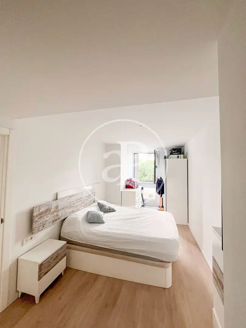 Habitación de Piso en venta en Valencia con Aire acondicionado, Calefacción y Jardín privado