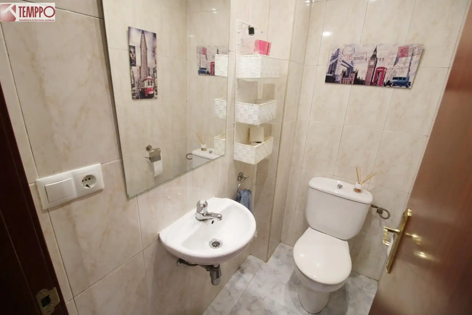 Bathroom of Flat for sale in El Vendrell  with Heating and Balcony