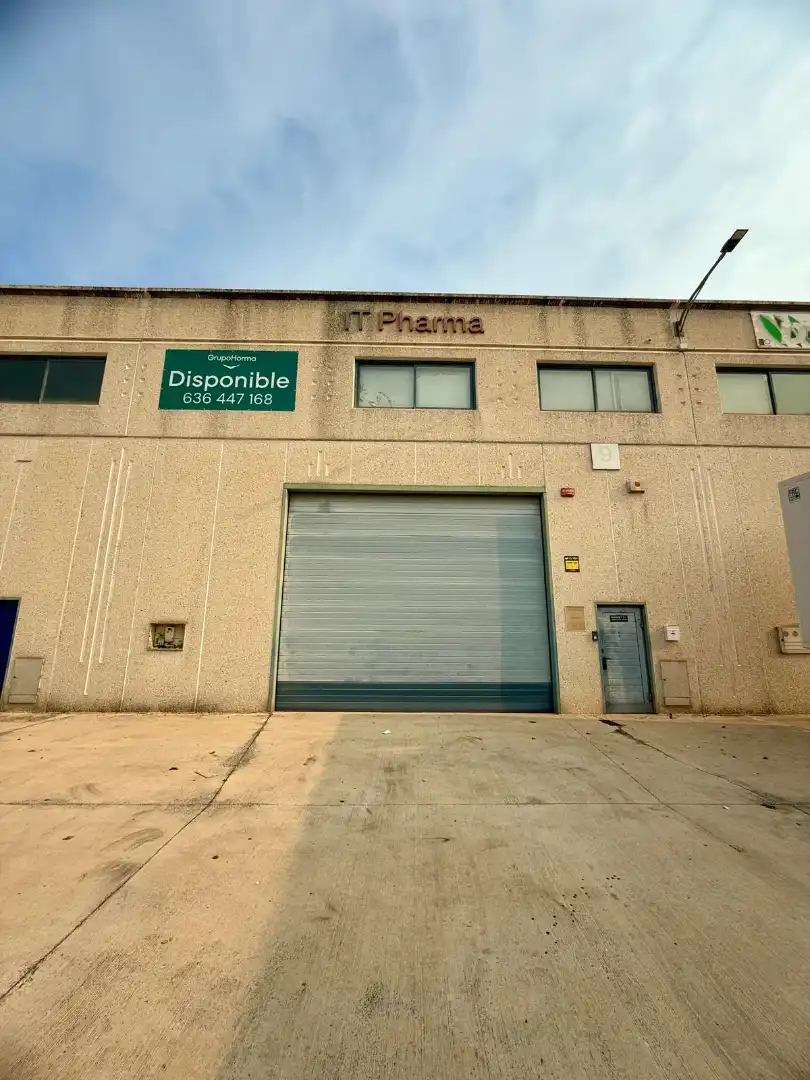 Vista exterior de Nave industrial de alquiler en Valle de Elorz / Elortzibar con Calefacción y Alarma