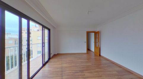 Foto 3 de Piso en venta en Pz San Cosme, Son Cotoner, Palma de Mallorca