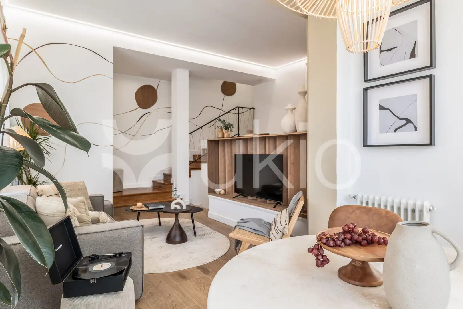 Sala d'estar de Apartament de lloguer en Madrid amb Aire condicionat, Moblat i Forn