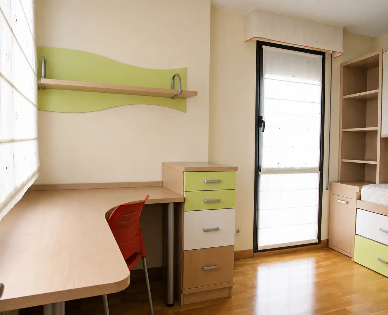 Dormitori de Casa o xalet de lloguer en Orkoien amb Calefacció, Jardí privat i Terrassa